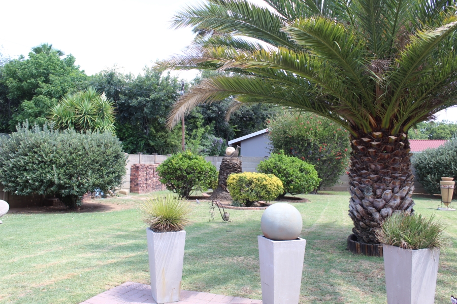 3 Bedroom Property for Sale in Vaalpark Free State